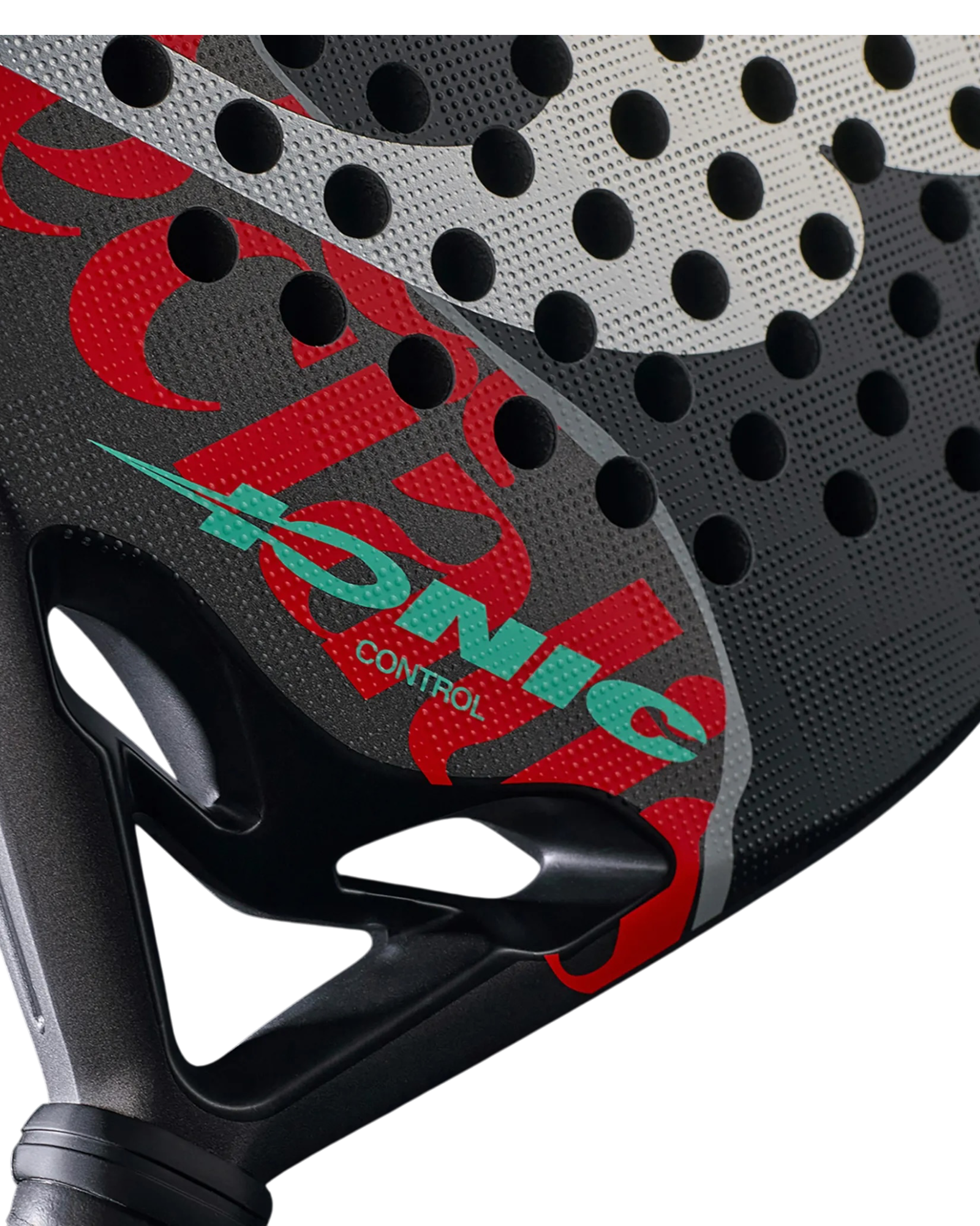 PADELOVÁ RAKETA BULLPADEL IONIC  CONTROL 2026
